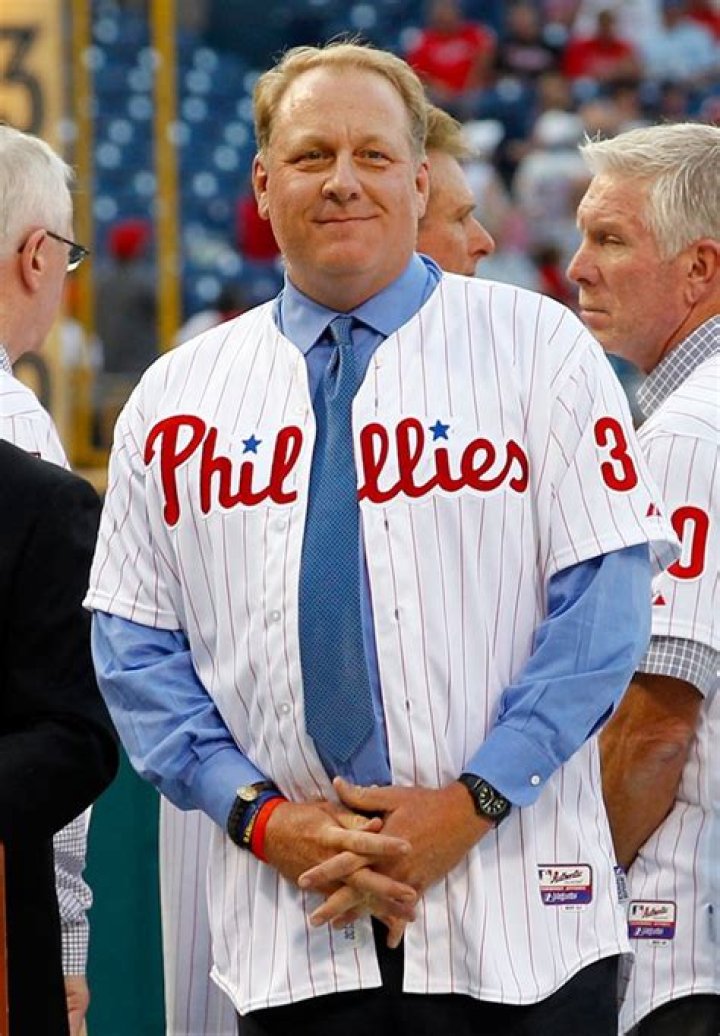 Curt Schilling: Retired Baseball Star Diagnosed With Cancer