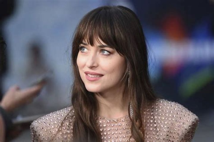 Dakota Johnson Had A Butt Double – Hollywood Life