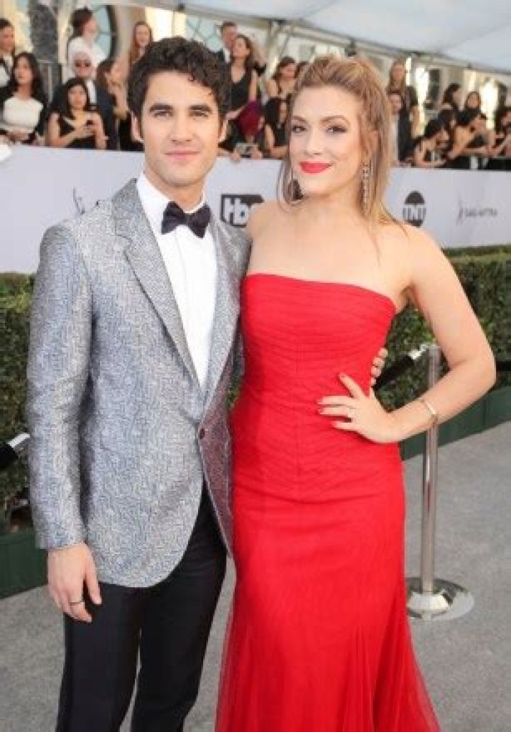 Darren Criss Married Mia Swier In New Orleans Wedding Ceremony – Hollywood Life