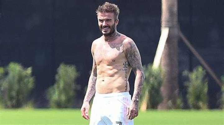 David Beckham Celebrates Birthday In Calvin Klein Underwear: Photo – Hollywood Life