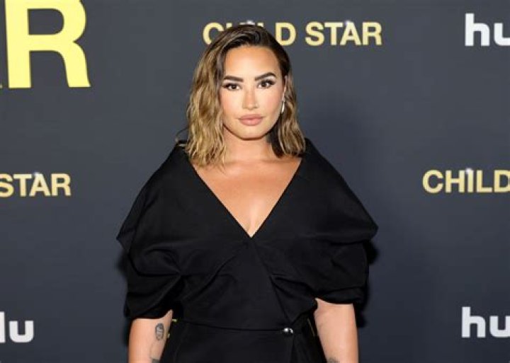 Demi Lovato Reveals When She Feels the ‘Most Confident’: Video – Hollywood Life