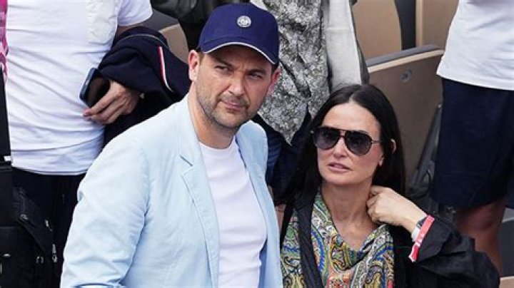 Demi Moore’s BF Kisses Her Forehead In Rare PDA Pics At French Open