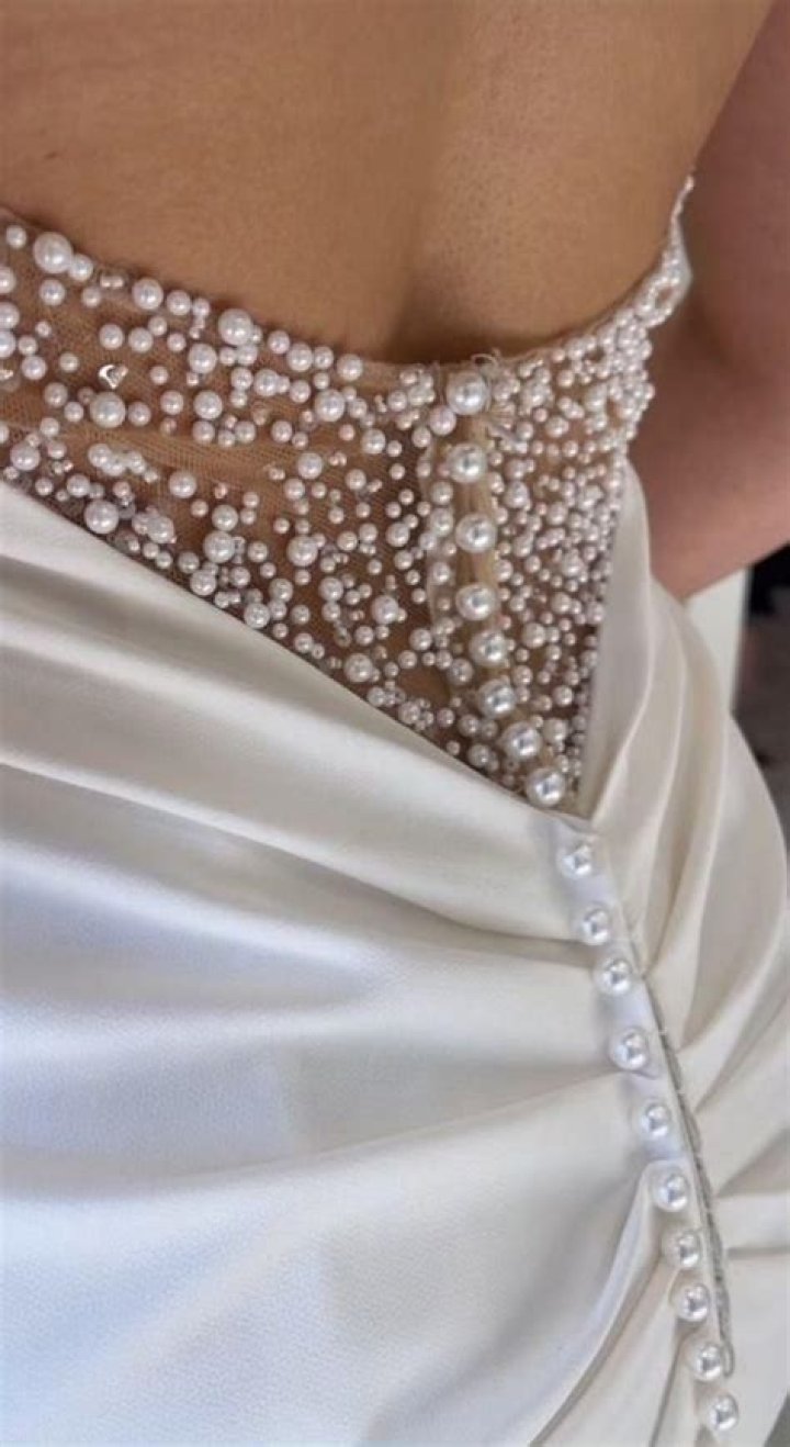 Diamond & Pearl Details – Hollywood Life