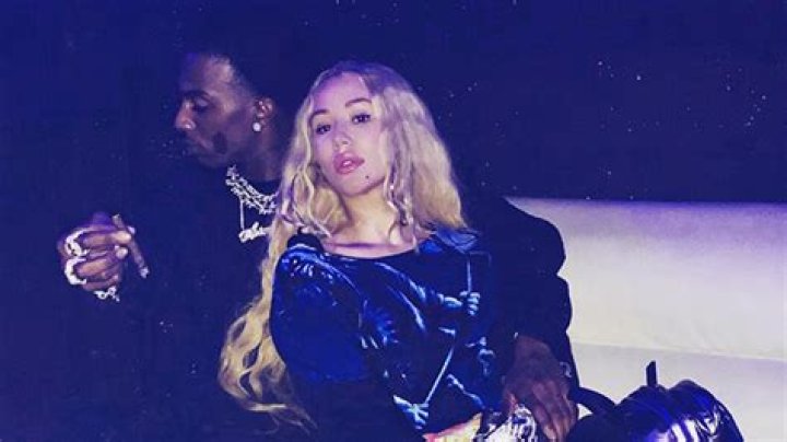 Did Iggy Azalea & Playboi Carti Split? They’re ‘Still Together’ – Hollywood Life