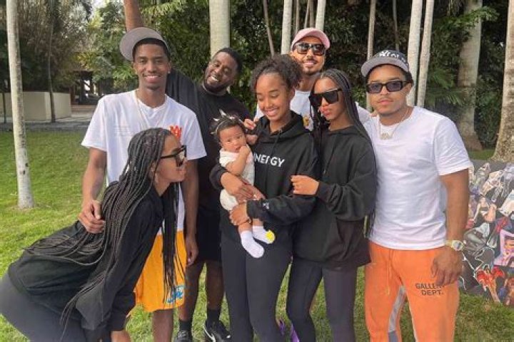 Diddy’s Son Reveals Face Injuries In Pic – Hollywood Life