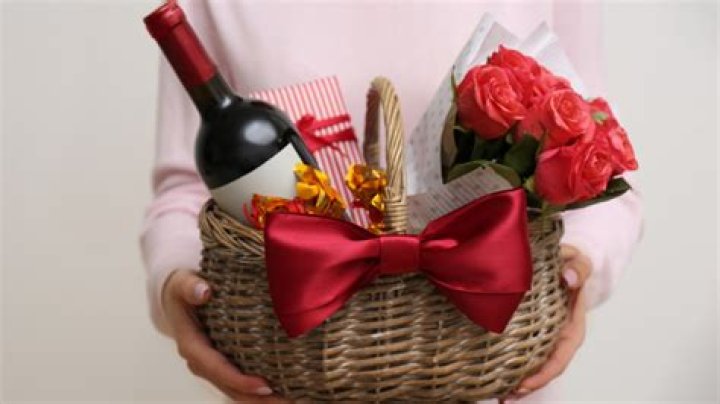 Discover the Best Gift Boxes of 2023 to Celebrate Any Occasion