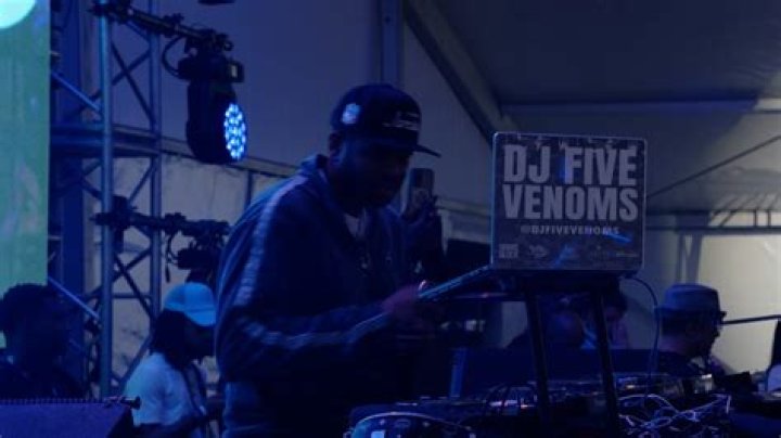 DJ Five Venoms Shares How New Banger ‘Replay’ Brings ‘That Energy’ Ahead Of Rolling Loud’s Return