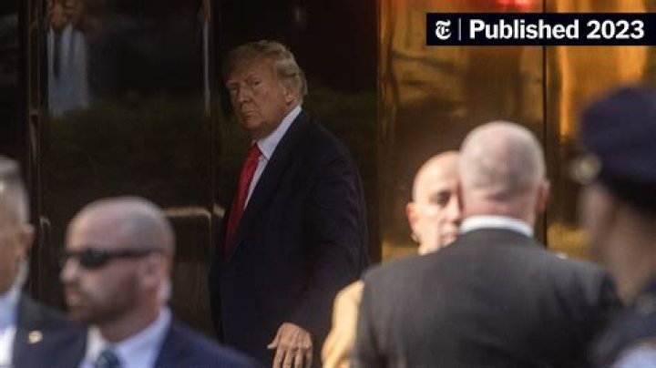 Donald Trump Accused Of Lacking ‘Emotion’ While Revealing His Friends Died From Coronavirus