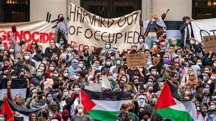 Donald Trump’s Muslim Ban Protests — See Pics