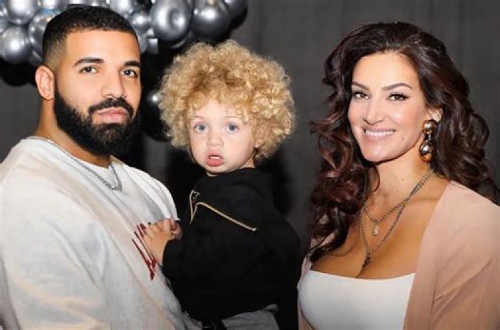 Drake’s Ex & Mom Of Adonis, Sophie Brussaux, Stuns In String Bikini While Vacationing In Aruba