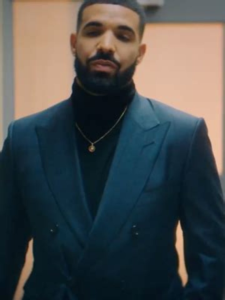 Drake’s ‘I’m Upset’ Music Video — SEE PICS
