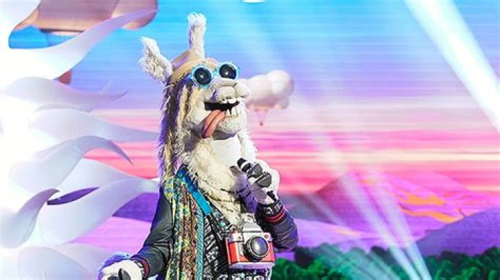 Drew Carey Is The Llama On ‘The Masked Singer’ — Episode 2 Recap – Hollywood Life