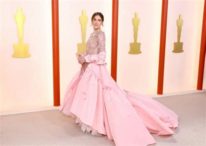 Dua Lipa, Kaia Gerber & More Best Dressed Celebrities Of The Week – Quarantine Edition