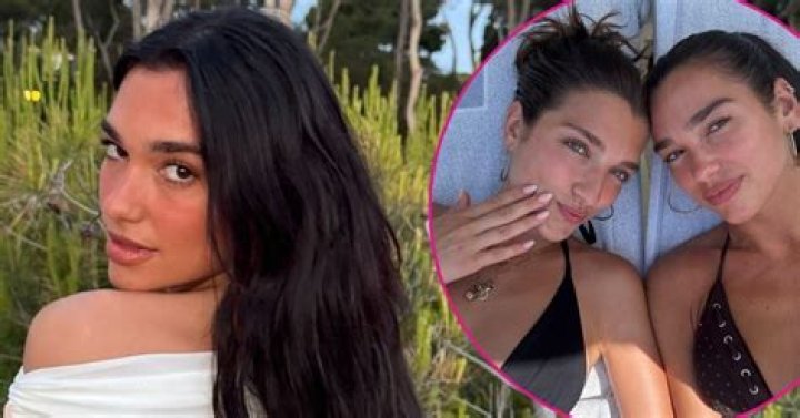 Dua Lipa’s Bikinis On Vacation: Photos – Hollywood Life
