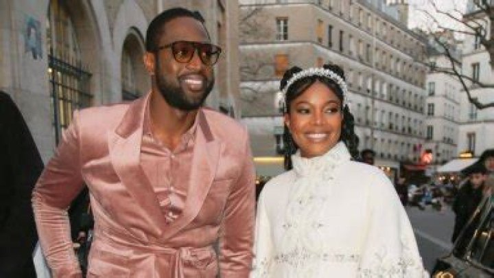 Dwyane Wade Cuddles Gabrielle Union In A Bikini: Photos – Hollywood Life