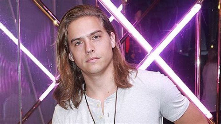 Dylan Sprouse Shows Off ‘Meat Head’ Body Transformation – Hollywood Life