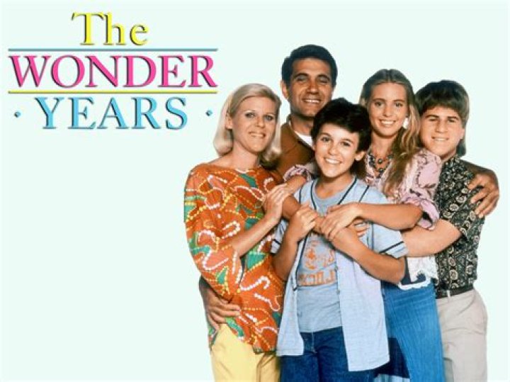 EJ Williams Talks ‘The Wonder Years’ 2021 Reboot – Hollywood Life