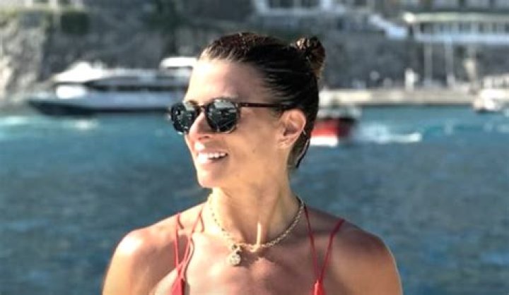 Elizabeth Hurley Sports Tiny Red Bikini on Thailand Vacation: Video – Hollywood Life