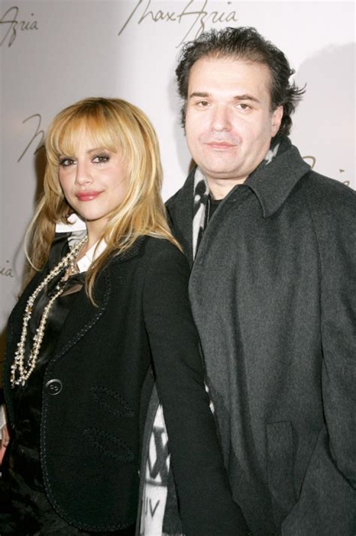 Elizabeth Ragsdale: 5 Things To Know About The Mother Of Simon Monjack’s Secret Son