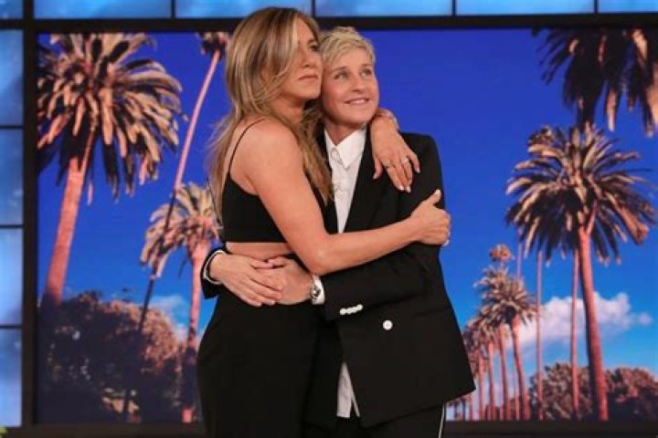 Ellen DeGeneres Calls Jennifer Aniston While Social Distancing: Watch – Hollywood Life