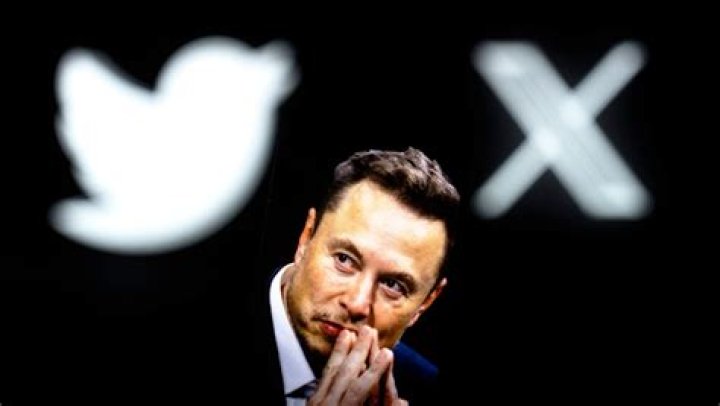 Elon Musk Mocked For Changing Twitter Logo To An X – Hollywood Life