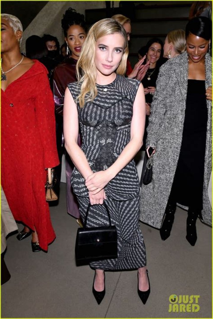 Emily Ratajkowski, Emma Roberts & 6 More Stars Rocking Comfy Footwear During Quarantine: Pics