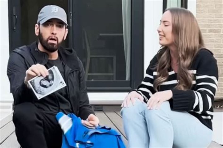 Eminem’s Daughter Hailie Jade, 24, Shows Off Her Winter Style In Plaid Coat & Trendy Newsboy Cap