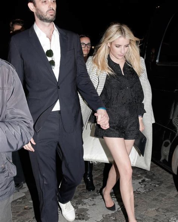 Emma Roberts Seen In 1st Photos Since Split From Garrett Hedlund