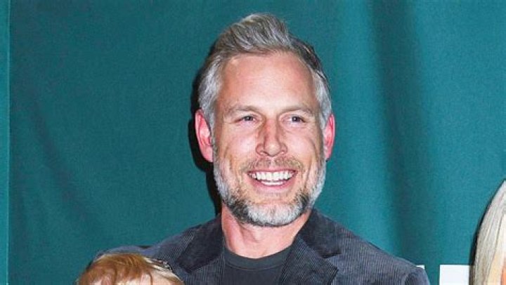 Eric Johnson – Hollywood Life