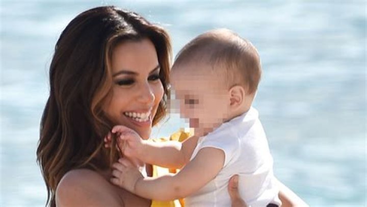 Eva Longoria Stuns In Black Swimsuit While Holding Son Santiago – Hollywood Life