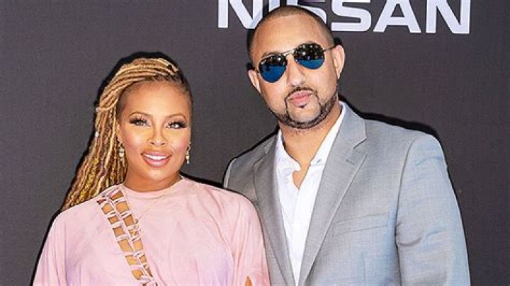 Eva Marcille Gives Birth To Third Child & Second Boy With Husband – Hollywood Life