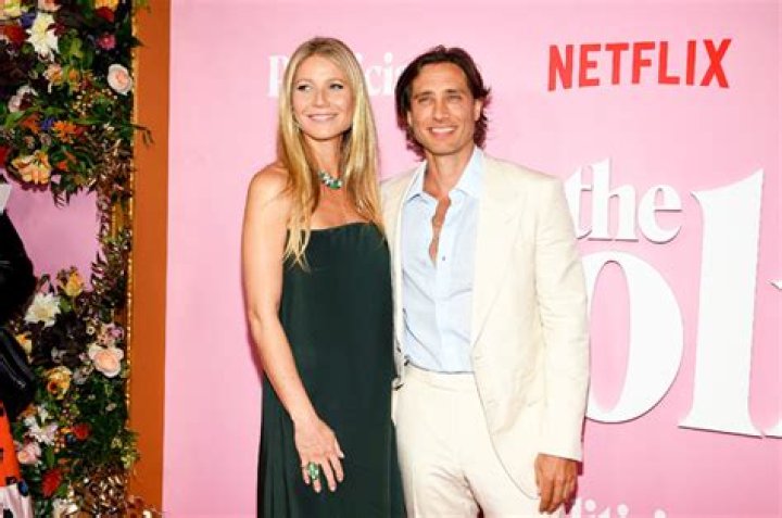 Everything to Know About Brad Falchuk – Hollywood Life
