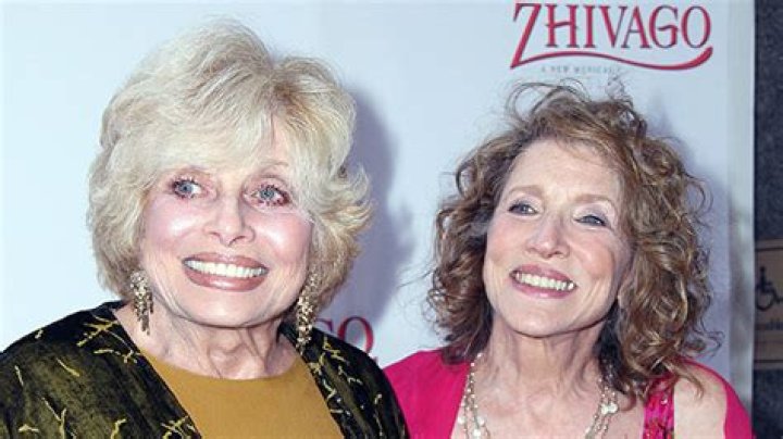 Everything To Know About Lucy & Joanna – Hollywood Life