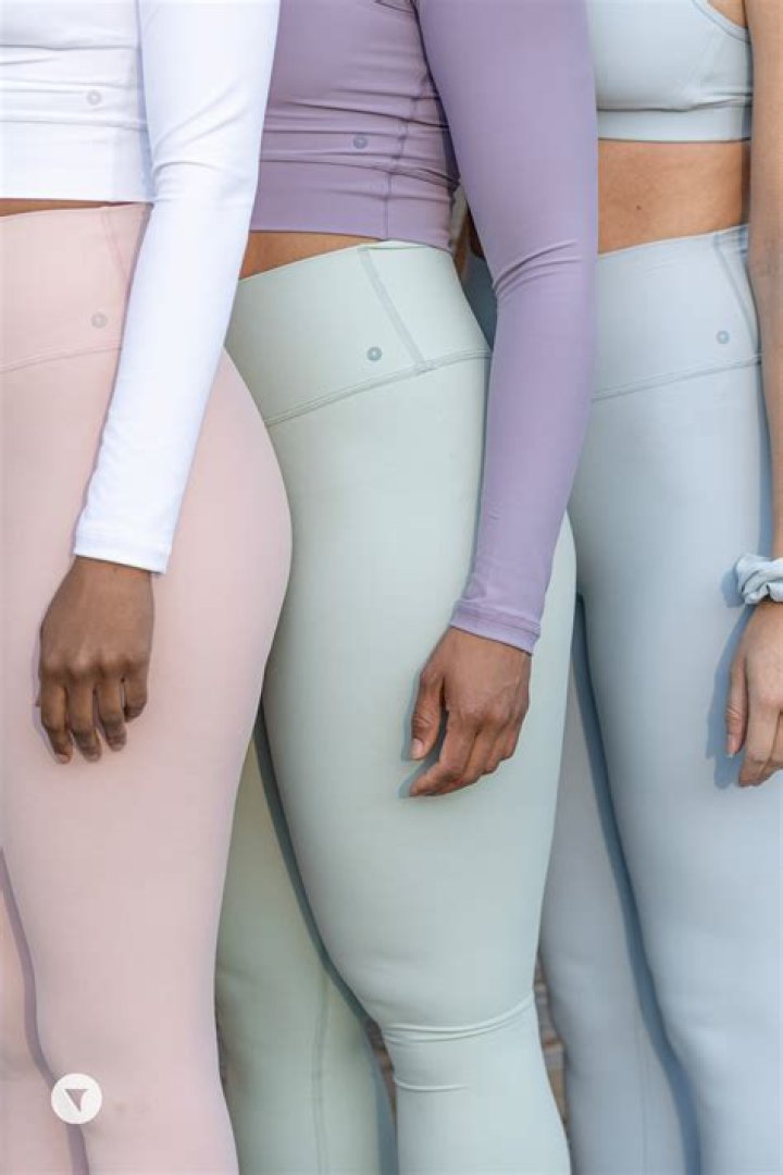 Exercise In Style This Spring Like Kendall Jenner With This Pastel Workout Set That Has Over 1k Reviews