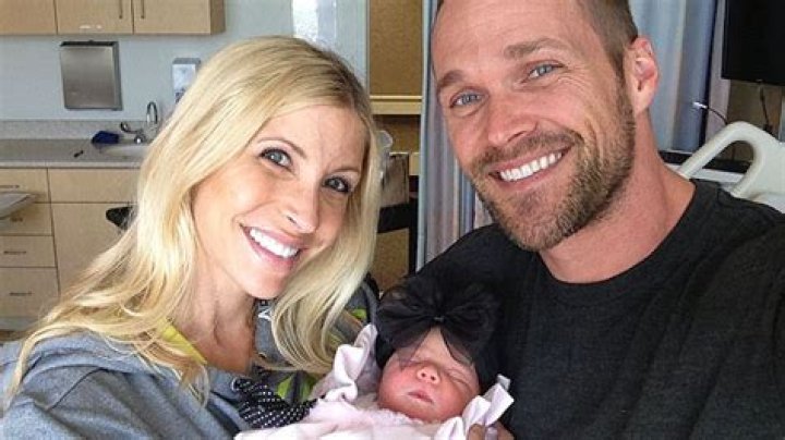 ‘Extreme Weight Loss’ Trainer’s Wife Gives Birth To Girl – Hollywood Life