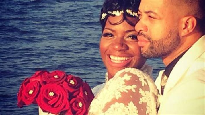 Fantasia Barrino’s Husband Kendall Taylor — What To Know About Her Man – Hollywood Life