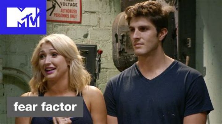 ‘Fear Factor’ Sneak Peek: Taylor Hasselhoff & Boyfriend Get Attacked By Birds