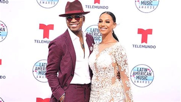 Find Out More About Crystal Renay & His Past Romances – Hollywood Life
