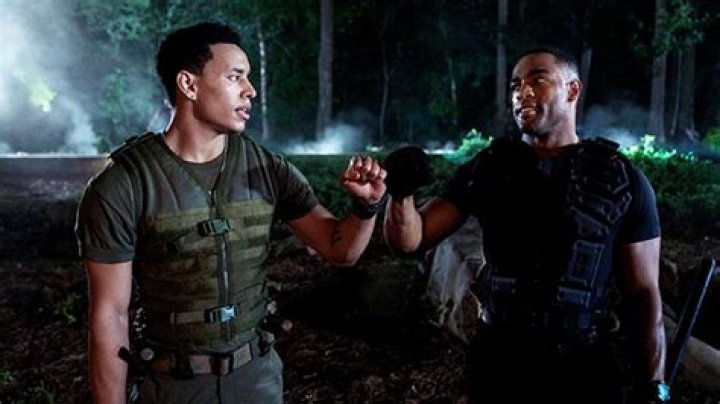 ‘First Kill’ Star Teases ‘Division’ Between Apollo & Theo In Season 2 – Hollywood Life