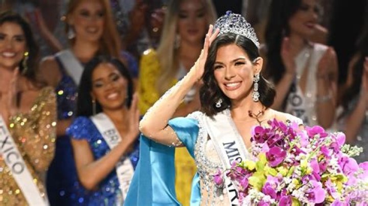 Former Miss Universe Malaysia Apologizes For Racist Post: ‘You Chose To Be Coloured In America’
