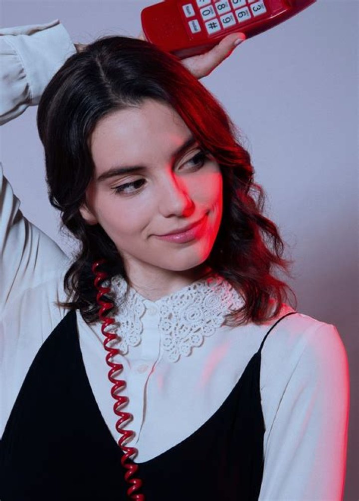 Francesca Reale — Exclusive Portraits Of The ‘Stranger Things’ Star – Hollywood Life