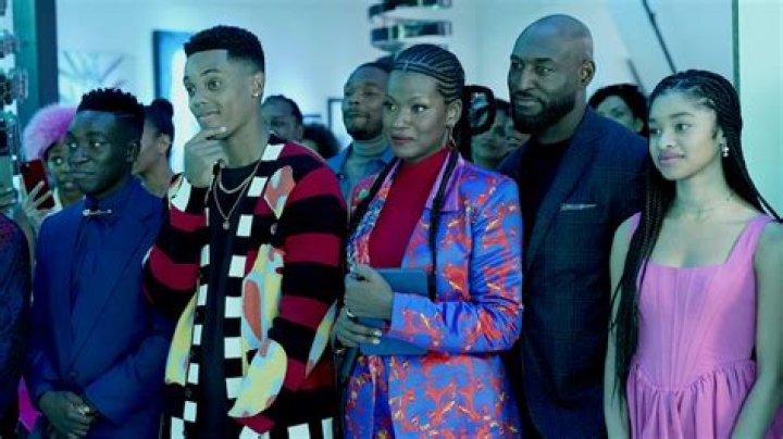 ‘Fresh Prince’ Alum Janet Hubert Rips ‘Privileged’ Lori Loughlin’s Short Prison Sentence