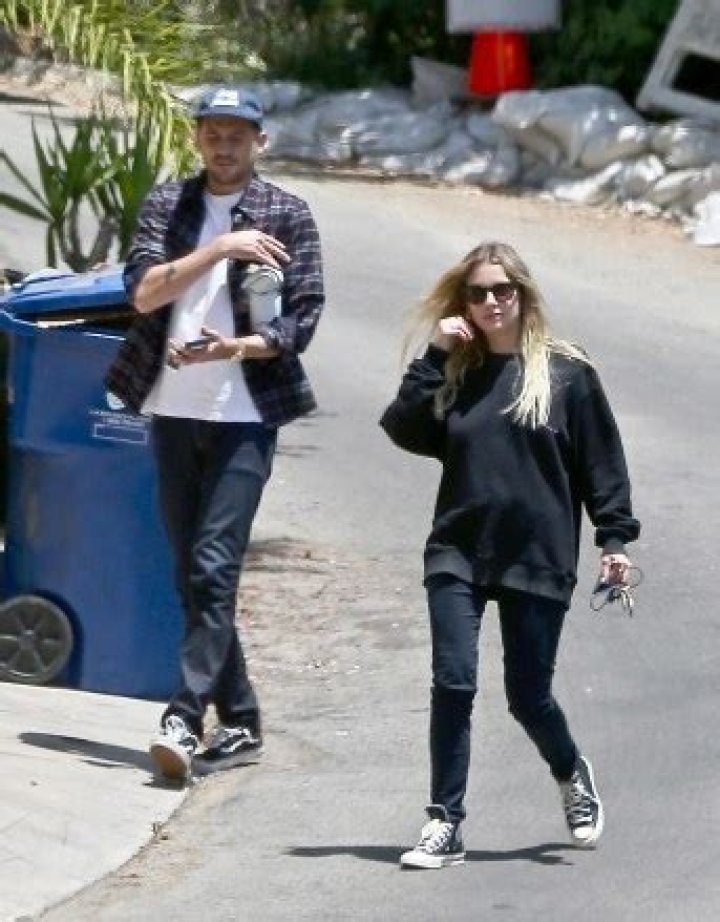 G-Eazy Licks Ashley Benson’s Face As They Enjoy A Date Night In LA — See Pics