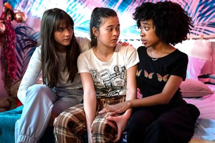 Genera+ion’s Nathanya Alexander: Naomi & Delilah’s Throuple Has ‘Ruined Everything’ For Arianna
