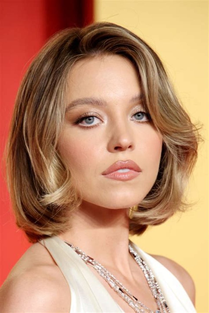 Get Her Hairstyle – Hollywood Life
