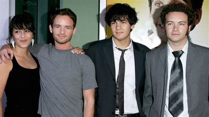 Get to Know His Brothers and Sister – Hollywood Life