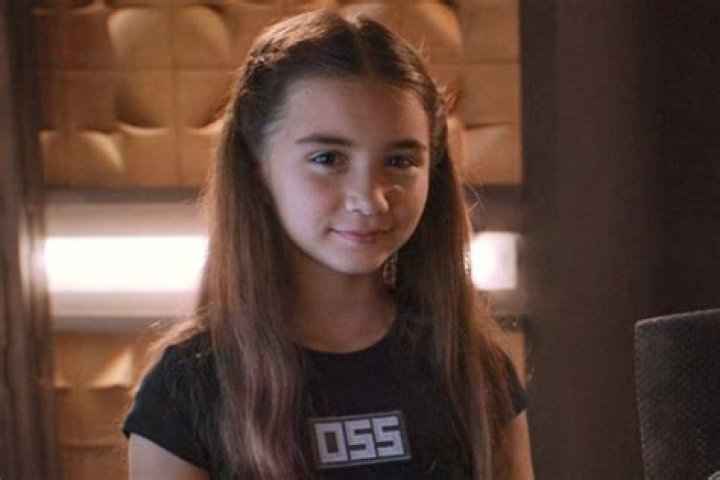 ‘Girl Meets World’ Riley Cast — Rowan Blanchard As Cory & Topanga’s Daughter – Hollywood Life