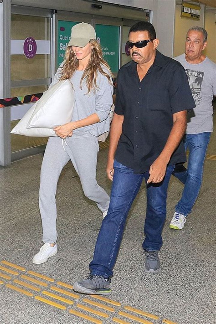 Gisele Is All Smiles As She Lands In Rio de Janeiro For Carnival After Tom Brady Split: Photos
