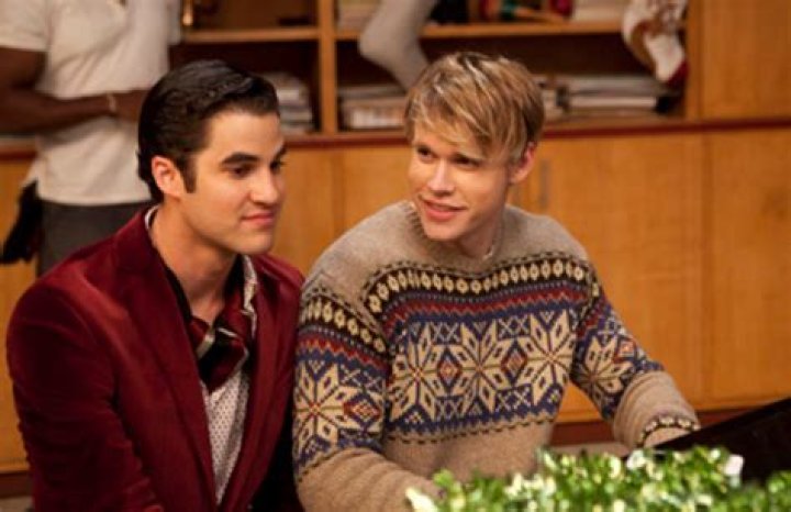 ‘Glee’ Recap: Sam Discovers The Warblers Have A Big Secret