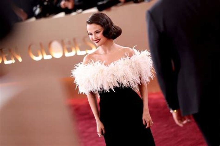 Golden Globes 2017 Hair & Makeup — See The Best Beauty Looks On The Red Carpet